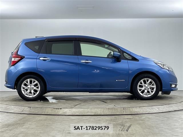 Nissan NOTE 2017 8911488-9