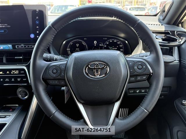 Toyota HARRIER 2025 8936935-1