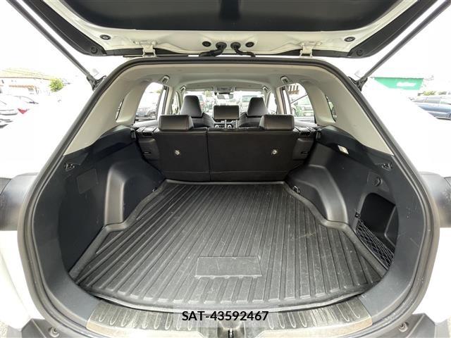 Toyota RAV4 2023 8938136-10