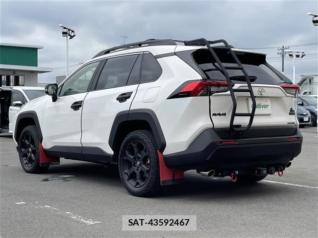 Toyota RAV4 2023 8938136-13