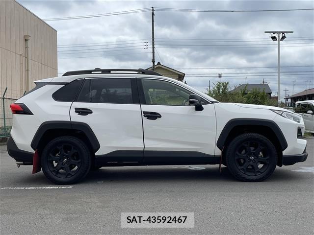 Toyota RAV4 2023 8938136-20