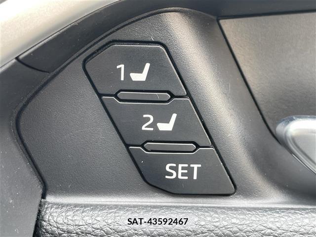 Toyota RAV4 2023 8938136-7