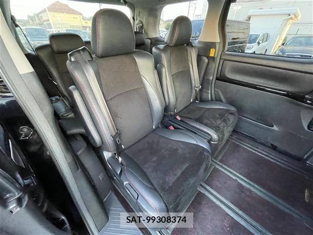 Toyota VELLFIRE 2012 8904736-9