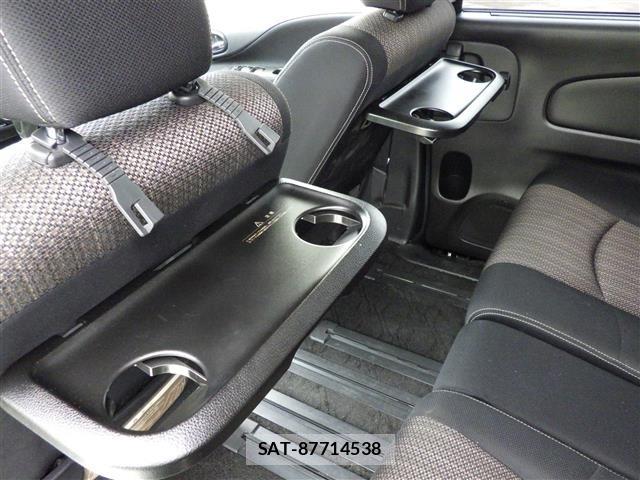 Nissan SERENA 2014 8924728-21