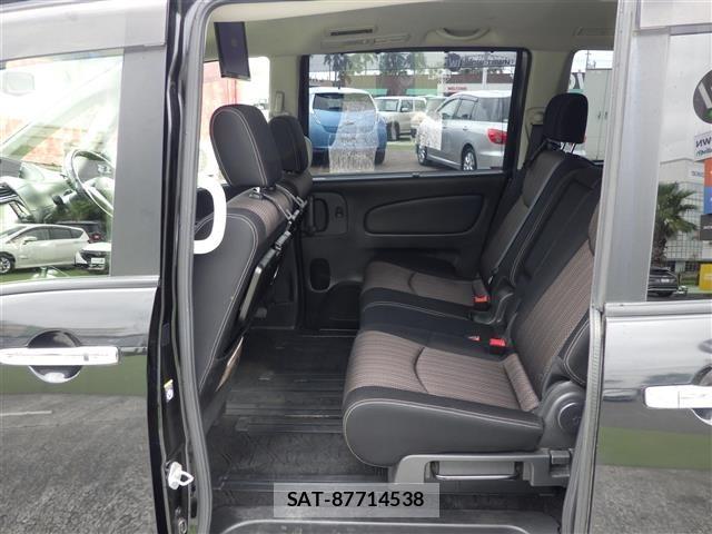 Nissan SERENA 2014 8924728-23