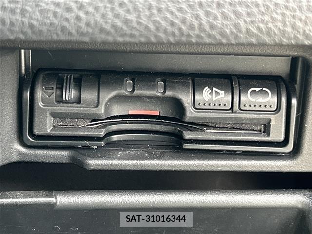 Nissan SERENA 2011 8670975-10