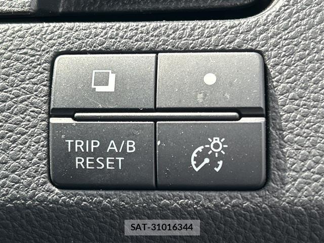 Nissan SERENA 2011 8670975-3