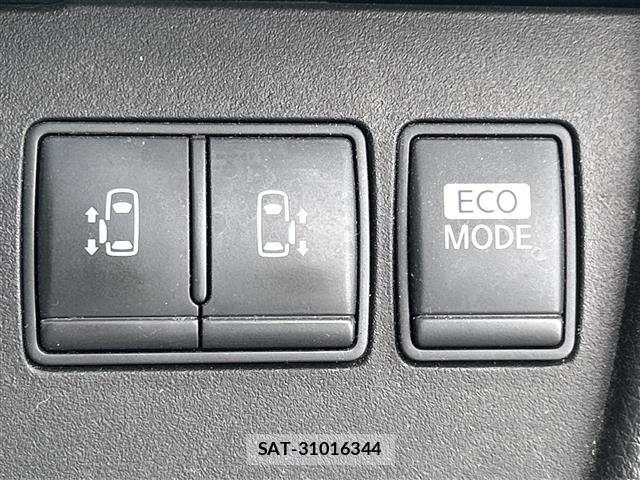 Nissan SERENA 2011 8670975-7
