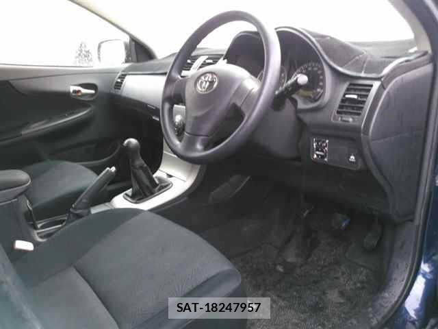 Toyota COROLLA FIELDER 2006 8669700-3