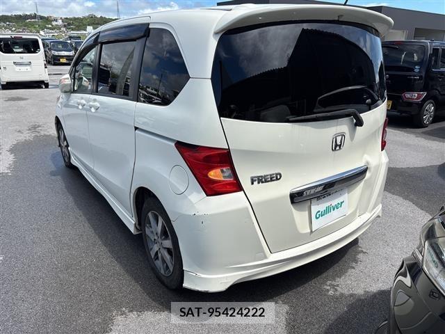 Honda FREED 2011 8684162-12
