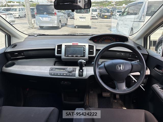 Honda FREED 2011 8684162-13