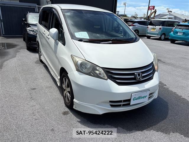 Honda FREED 2011 8684162-3