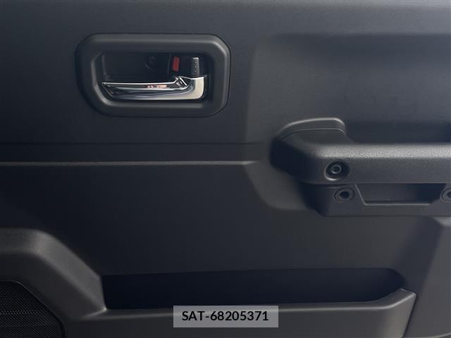 Suzuki JIMNY SIERRA 2024 8700310-4