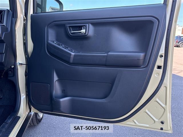 Daihatsu TAFT 2025 8936166-22