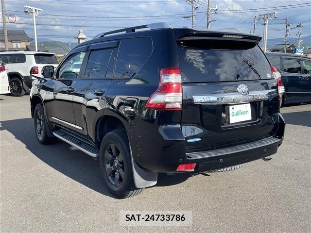 Toyota LAND CRUISER PRADO 2014 8907212-13