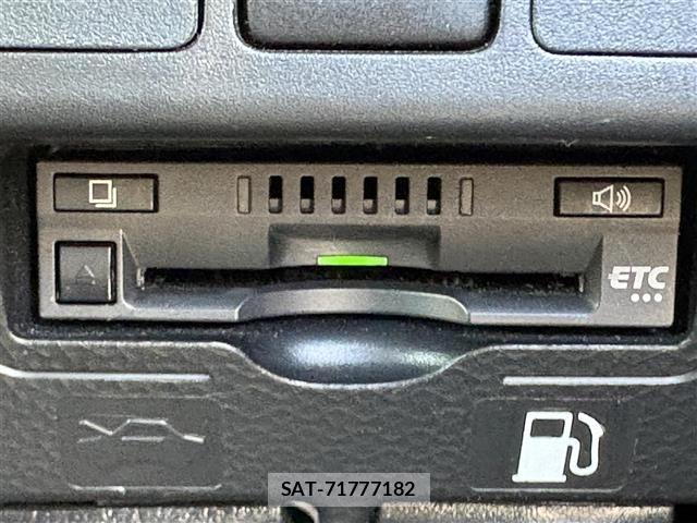 Toyota ROOMY 2022 8914235-1