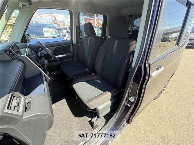 Toyota ROOMY 2022 8914235-7