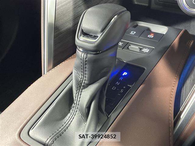 Toyota HARRIER 2024 8936942-7