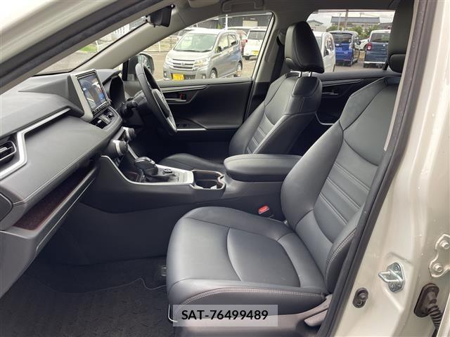 Toyota RAV4 2020 8938143-10