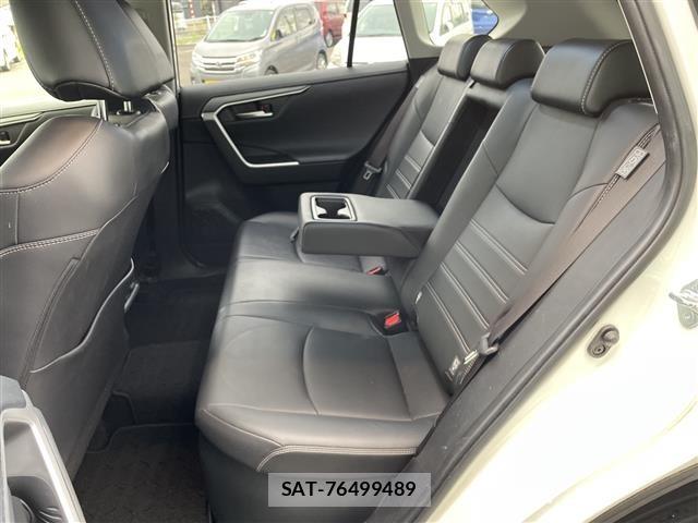 Toyota RAV4 2020 8938143-11