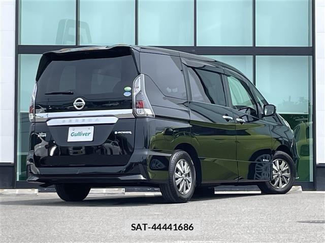 Nissan SERENA 2018 8924769-12