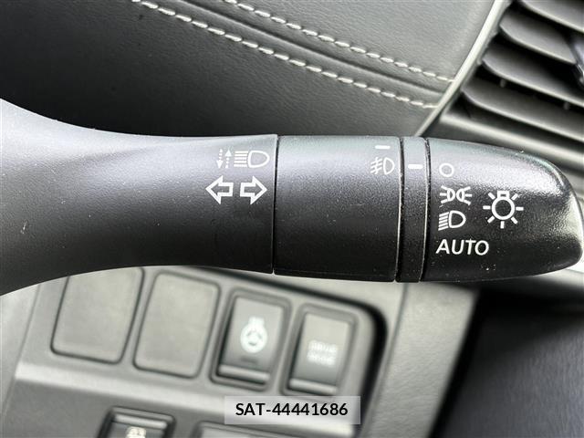 Nissan SERENA 2018 8924769-5