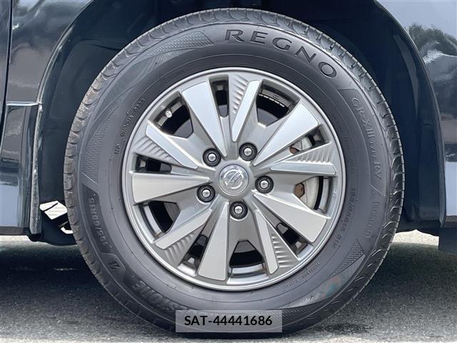 Nissan SERENA 2018 8924769-6