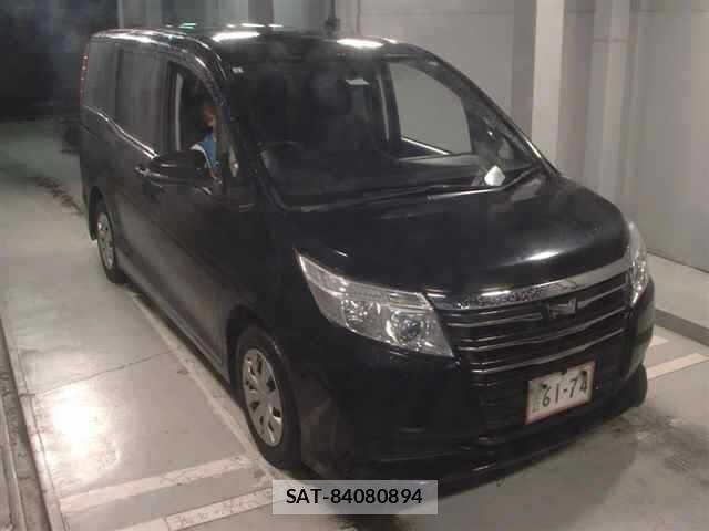 Toyota NOAH 2015 8683087-0