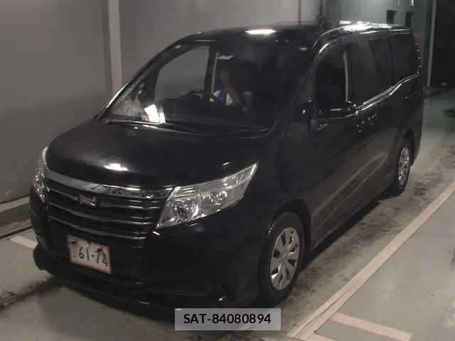 Toyota NOAH 2015 8683087-4