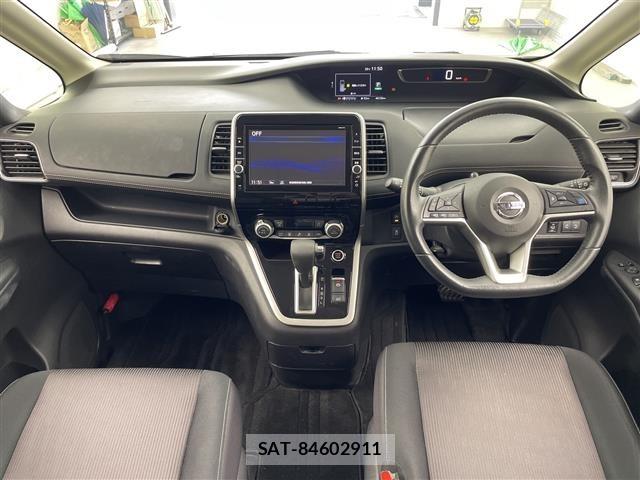 Nissan SERENA 2017 8924796-15