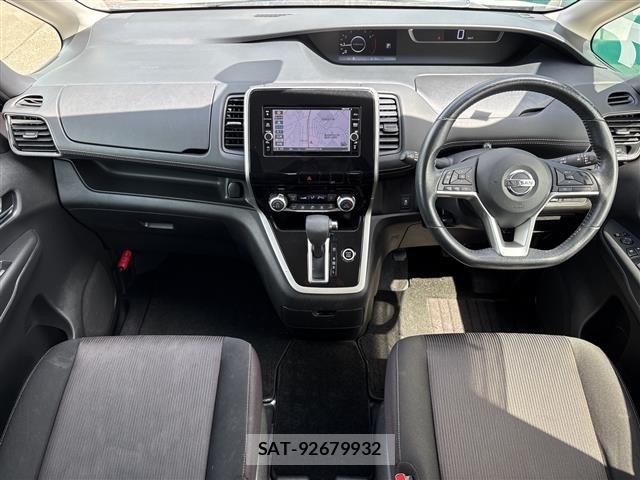 Nissan SERENA 2017 8924802-22