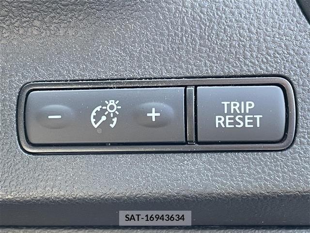 Nissan LEAF 2023 8928819-2