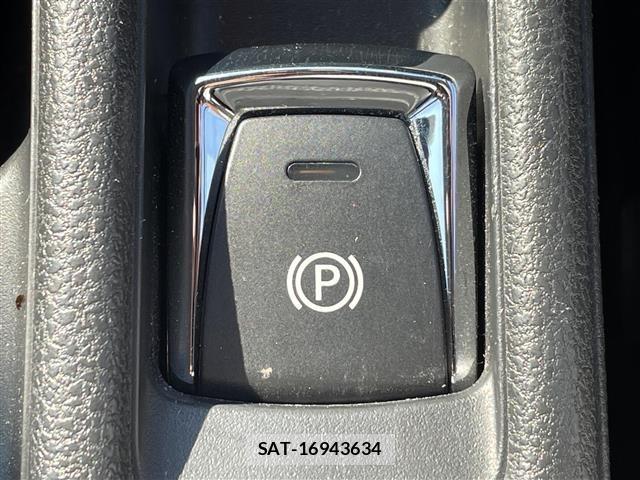 Nissan LEAF 2023 8928819-22