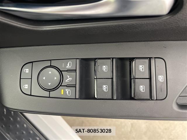 Nissan SERENA 2026 8924819-11