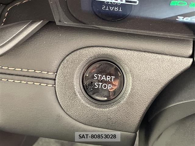 Nissan SERENA 2026 8924819-19