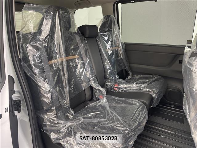 Nissan SERENA 2026 8924819-22