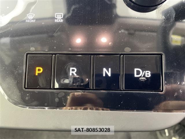 Nissan SERENA 2026 8924819-7