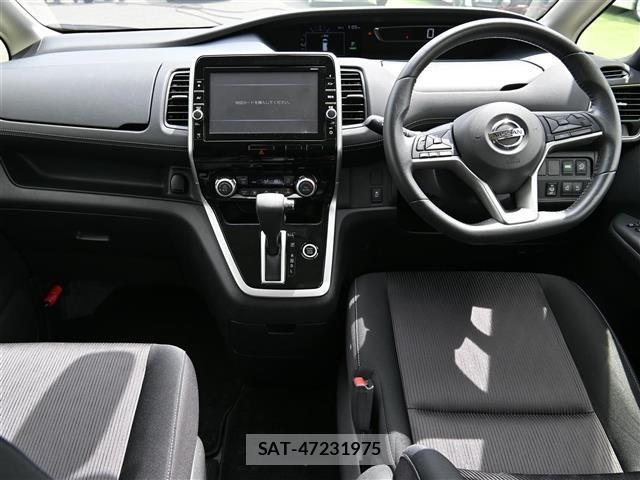 Nissan SERENA 2017 8924845-14