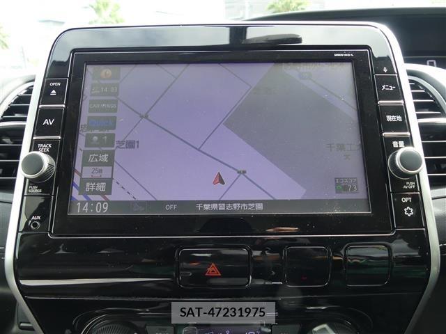 Nissan SERENA 2017 8924845-15