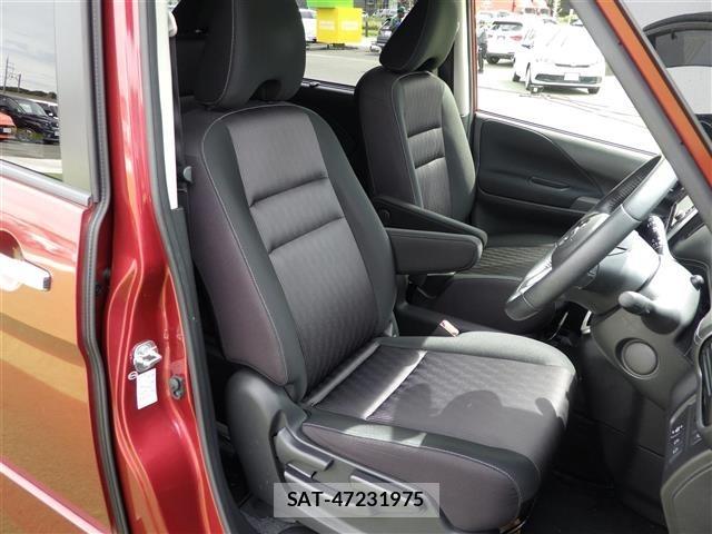 Nissan SERENA 2017 8924845-22