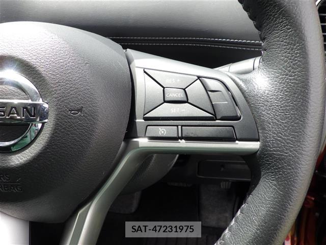 Nissan SERENA 2017 8924845-3