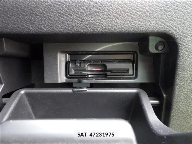Nissan SERENA 2017 8924845-9