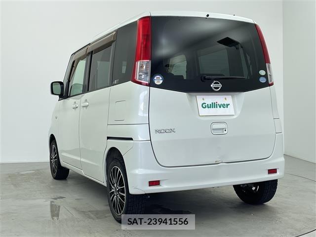 Nissan ROOX 2011 8687194-13