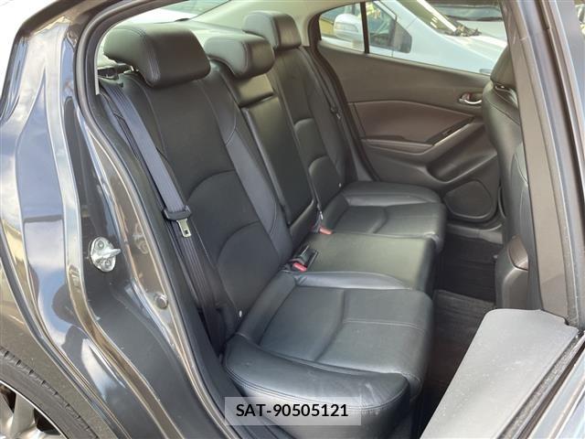Mazda AXELA 2017 8911652-22