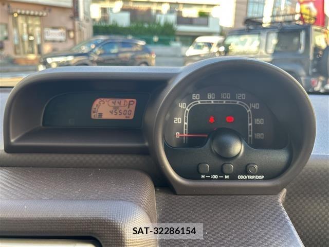 Toyota SPADE 2013 8917298-19