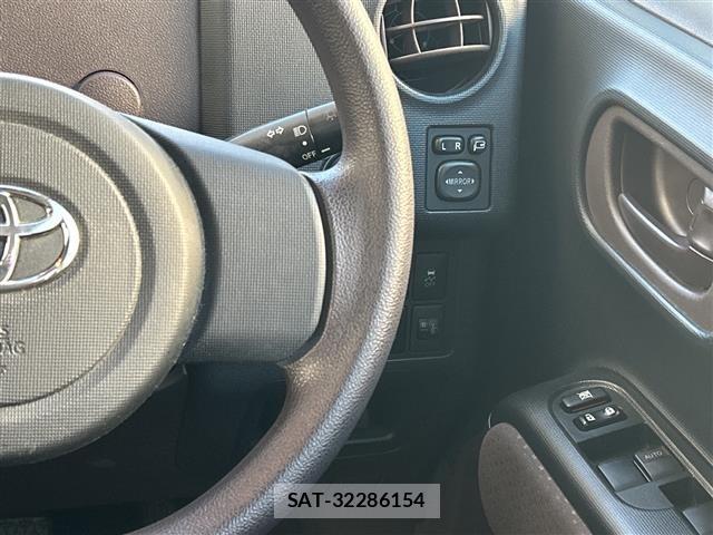 Toyota SPADE 2013 8917298-3