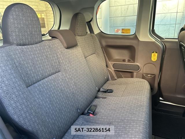 Toyota SPADE 2013 8917298-4