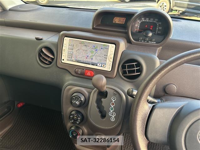 Toyota SPADE 2013 8917298-7