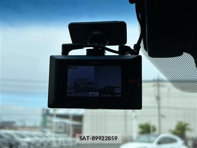 Toyota CROWN 2021 8937544-9