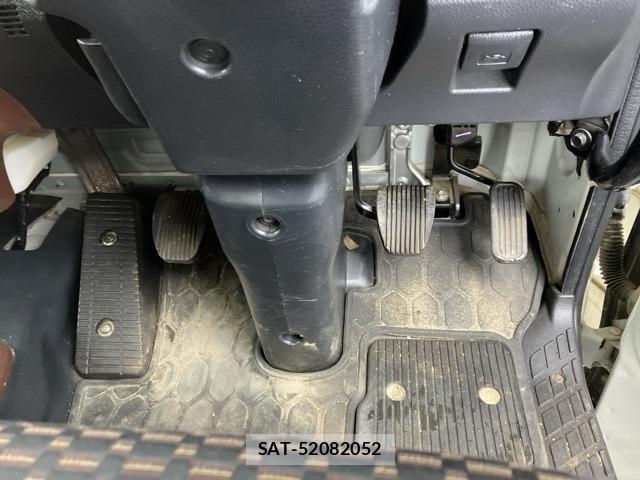 Hino RANGER 2021 8758768-4
